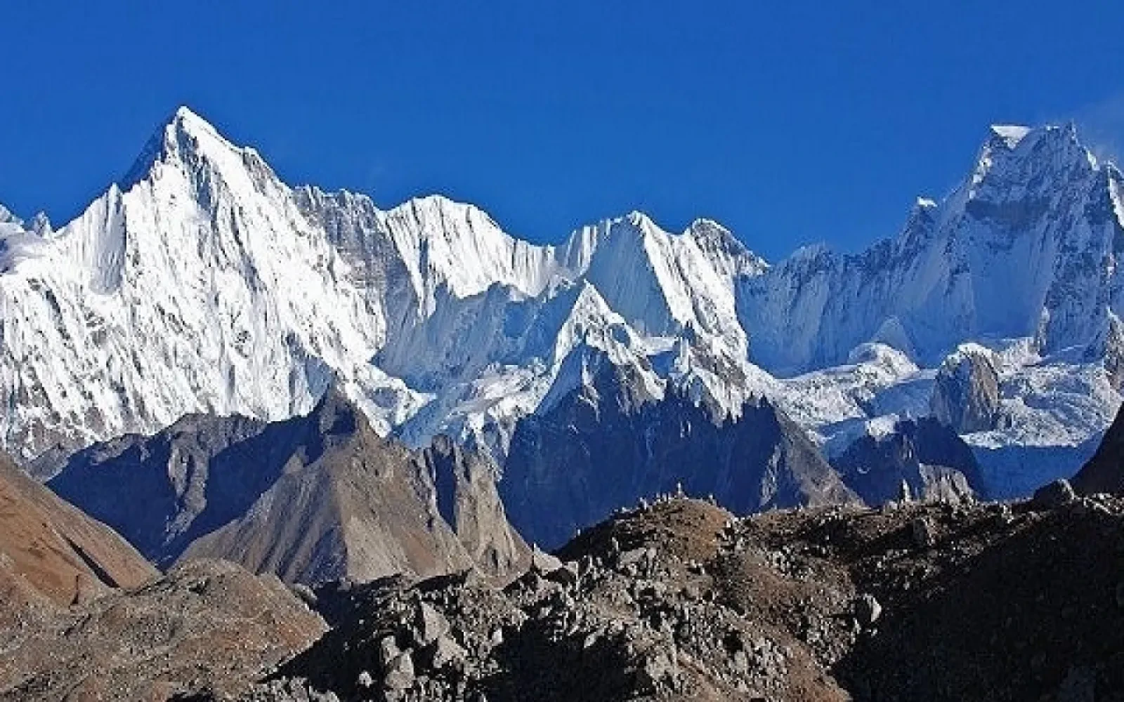 Everest Three Pass Trek: A Journey Through High Himalayan Passes