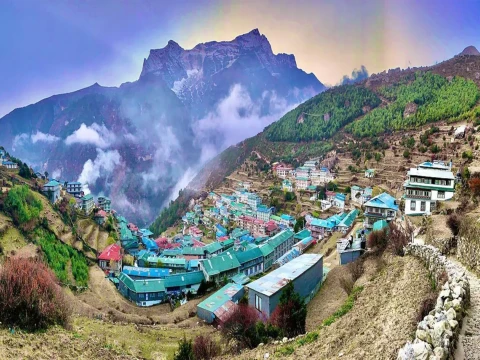 Best Day Hikes From Namche Bazaar